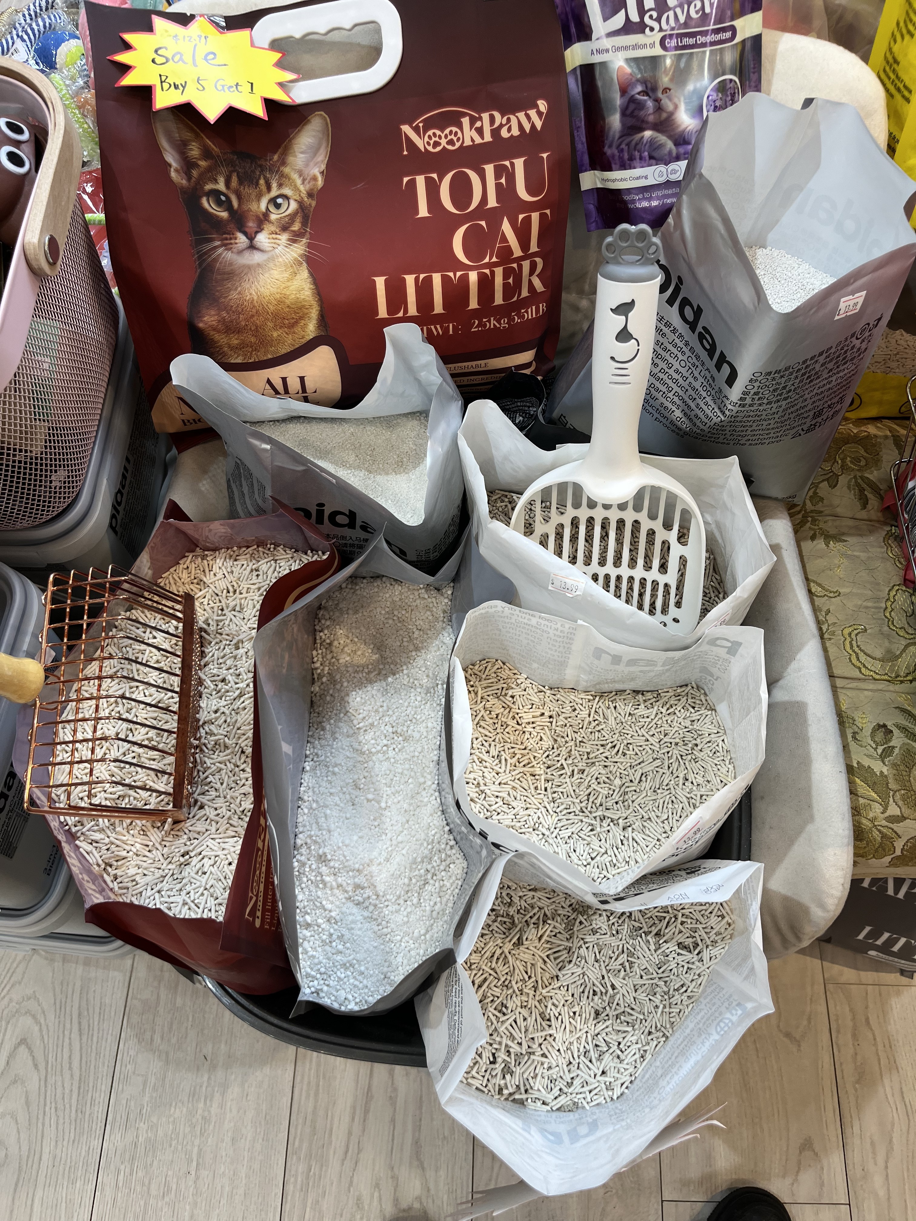 In-store bulk display and product sampling at a local pet store